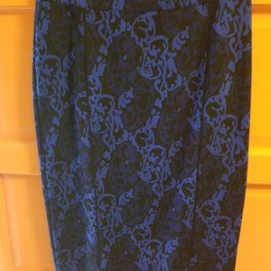 White House Black Market Blue and Black Skirt 6T Fashionable and Sophisticated